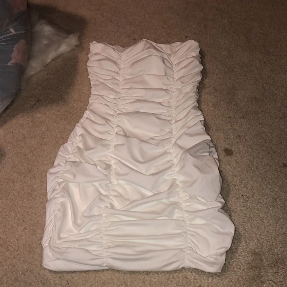 Mini Bodycon Ruched Dress-White - Picture 2 of 3